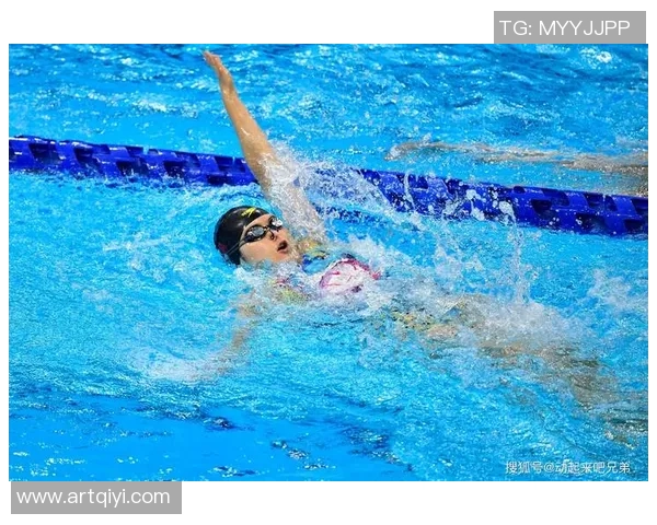 游泳运动员突破极限挑战自我 成就水中速度与力量的完美结合 游泳运动员突破极限挑战自我 成就水中速度与力量的完美结合